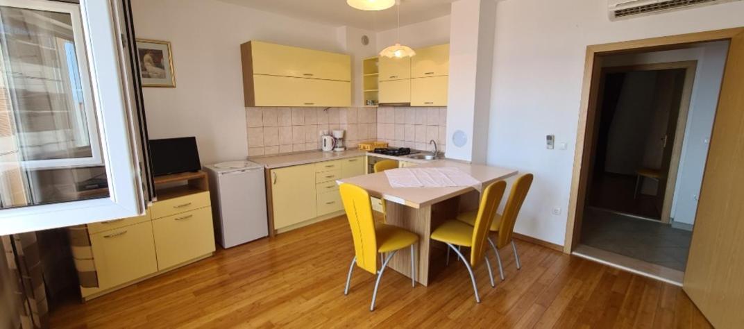 Apartmani Gizela Сегет Доньи Номер фото